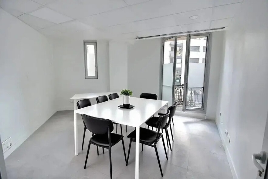 290 Rue De Vaugirard, Paris à vendre - Photo de l’immeuble – Image 1 sur 7