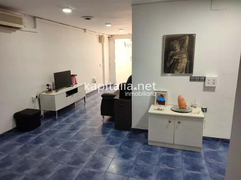 Local commercial dans Ontinyent, Valencia à vendre - Photo de l’immeuble – Image 2 sur 13