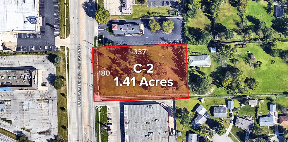 5526 Coldwater Rd, Fort Wayne, IN à vendre - Photo de l’immeuble – Image 2 sur 5