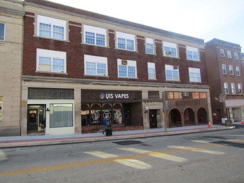 124 N Center Ave, Somerset, PA à vendre - Photo principale – Image 1 sur 9