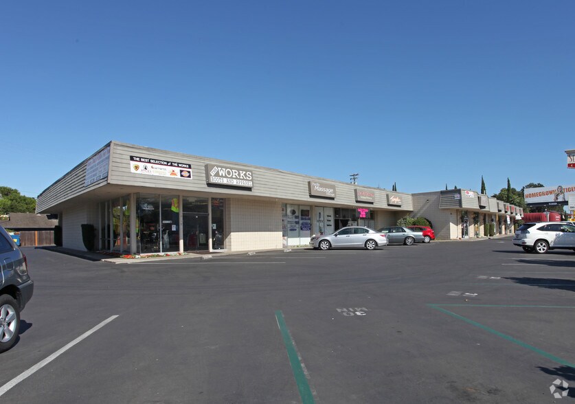 7123-7153 Pacific Ave, Stockton, CA à louer - Photo de l’immeuble – Image 3 sur 10