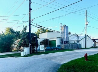 Plus de détails pour 507 Commerce St, Magnolia, TX - Local commercial à vendre