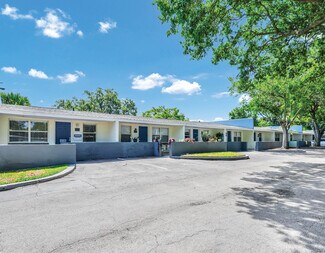 Plus de détails pour 1111 Kennedy Ct, Titusville, FL - Logement à vendre