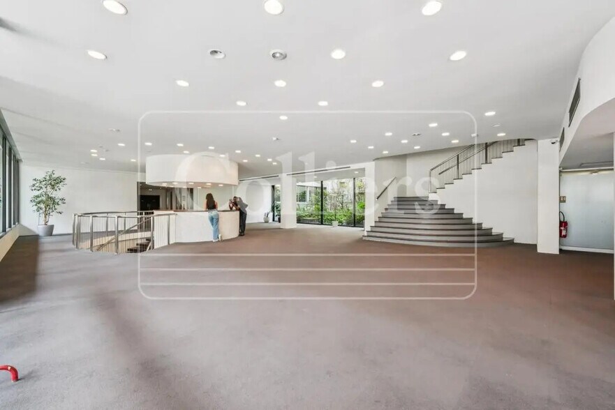 32 Rue De Paradis, Paris à vendre - Hall d’entrée – Image 2 sur 11