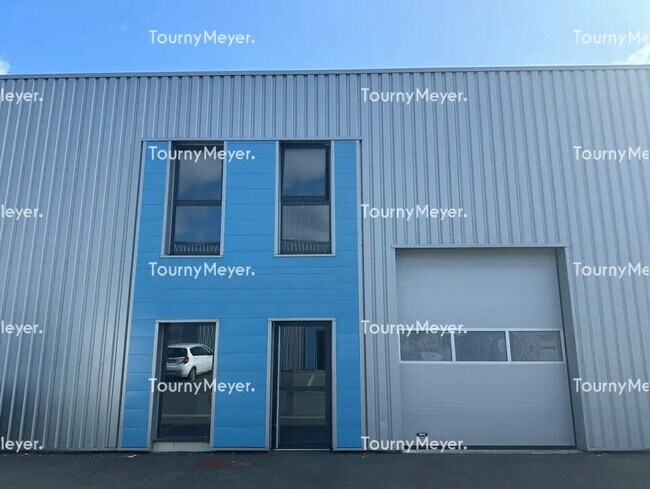 Plus de détails pour Local d’activités à vendre