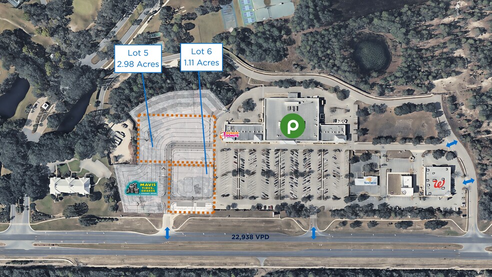 9531 Commercial Way, Weeki Wachee, FL à louer - Photo principale – Image 1 sur 7