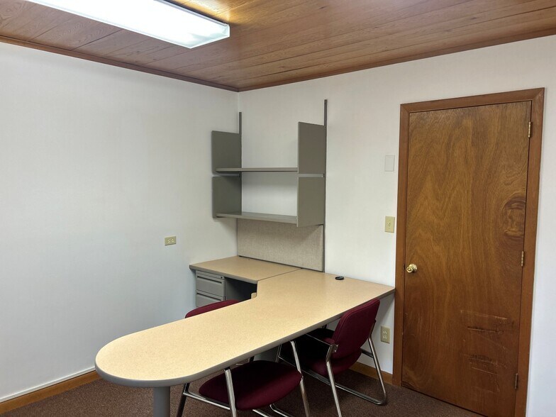 300 Keystone St, Hawley, PA à vendre - Photo de l’immeuble – Image 3 sur 9