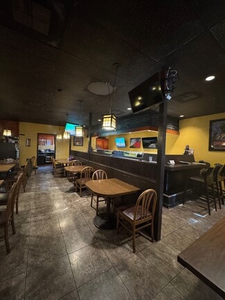 Plus de détails pour 3617-3633 Pacific Coast Hwy, Torrance, CA - Local commercial à louer