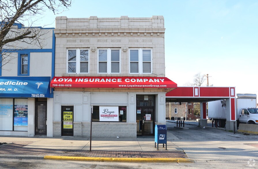 6041 W Cermak Rd, Cicero, IL à louer - Photo principale – Image 1 sur 6