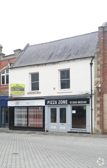 44 Market Pl, Bishop Auckland à louer - Photo principale – Image 1 sur 3