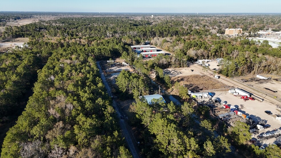 18922 Caspian Dr, Humble, TX à louer - Photo de l’immeuble – Image 2 sur 4