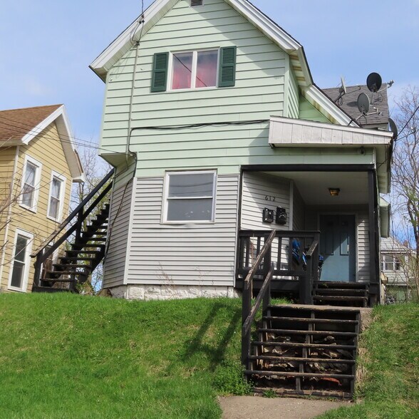 612 Kirkpatrick St, Syracuse, NY à vendre - Photo principale – Image 1 sur 1