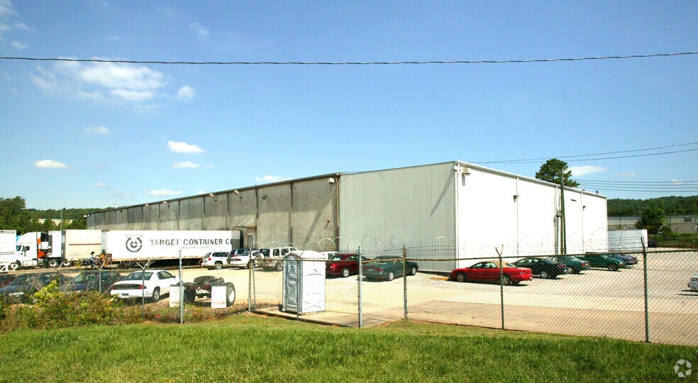 300 Industrial Dr, Birmingham, AL à louer - Photo de l’immeuble – Image 3 sur 3