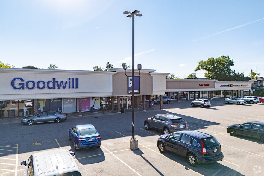 2629 Delaware Ave, Buffalo, NY à vendre - Photo de l’immeuble – Image 2 sur 13