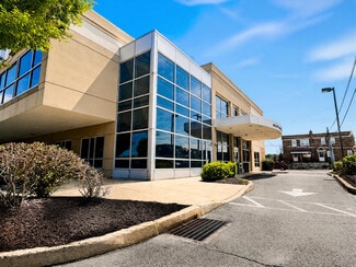 Plus de détails pour 2630 Holme Ave, Philadelphia, PA - Bureau à vendre