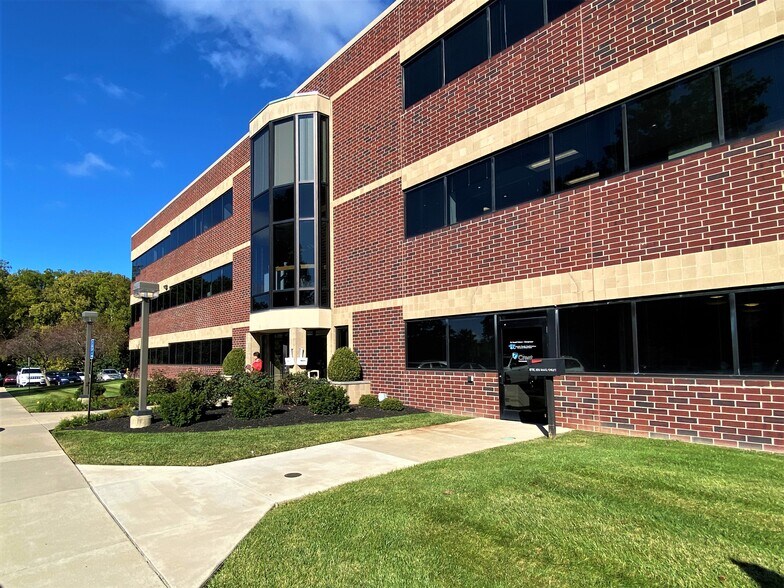 6601 Centerville Business Pky, Centerville, OH à louer - Photo de l’immeuble – Image 3 sur 12