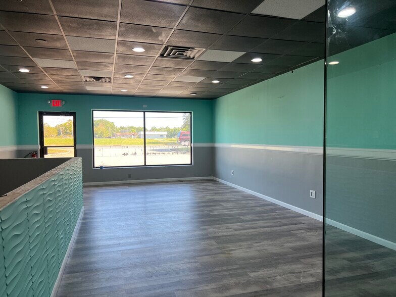 299 South Main St, Flemington, NJ à louer - Photo de l’immeuble – Image 3 sur 7