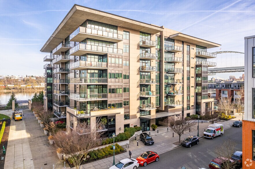 1830 NW Riverscape St, Portland, OR à vendre - Photo principale – Image 1 sur 5