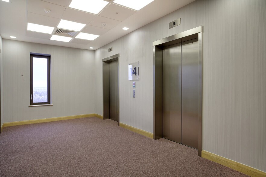 Cawsey Way, Woking à louer - Photo intérieure – Image 3 sur 5