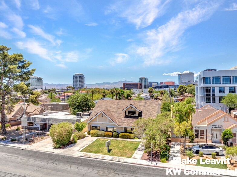 510 S 9th St, Las Vegas, NV à vendre - Photo de l’immeuble – Image 3 sur 48