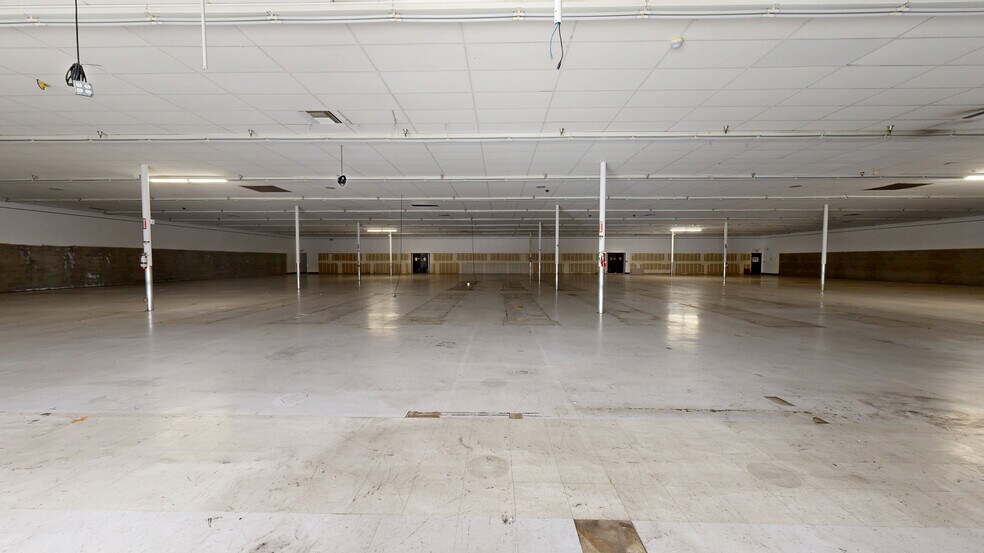 8001 West Ln, Stockton, CA à vendre - Numérisation 3D Matterport – Image 3 sur 14