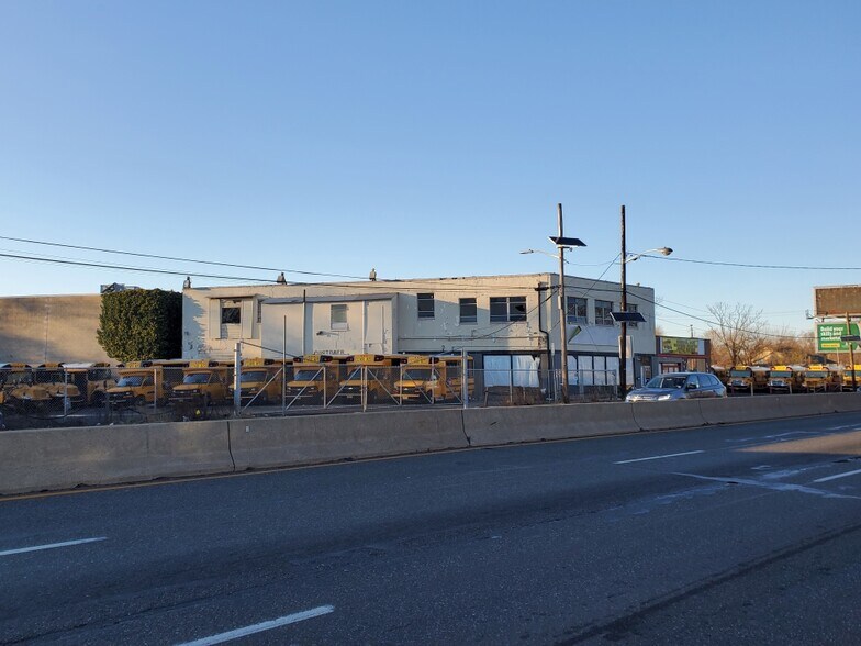 2835 Crescent Blvd, Collingswood, NJ à louer - Photo de l’immeuble – Image 1 sur 17