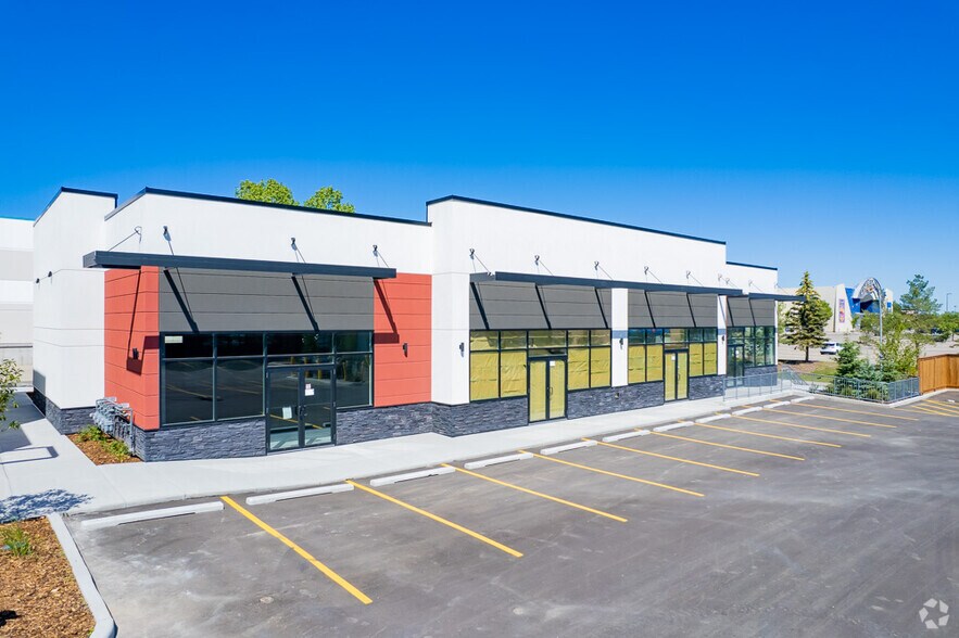 2255 32 St NE, Calgary, AB à vendre - Photo principale – Image 1 sur 23