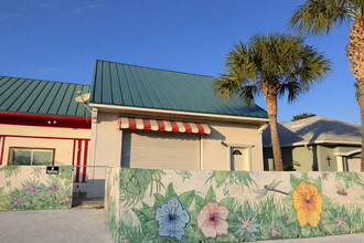 7900 N Atlantic Ave, Cape Canaveral, FL à louer Photo de l’immeuble– Image 1 sur 5