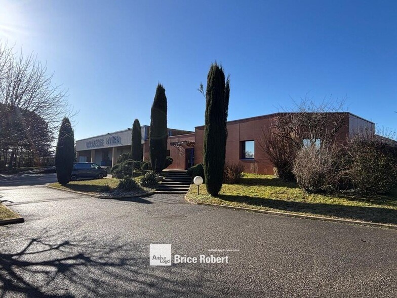Local d'activités dans Montagny à vendre - Photo de l’immeuble – Image 3 sur 7