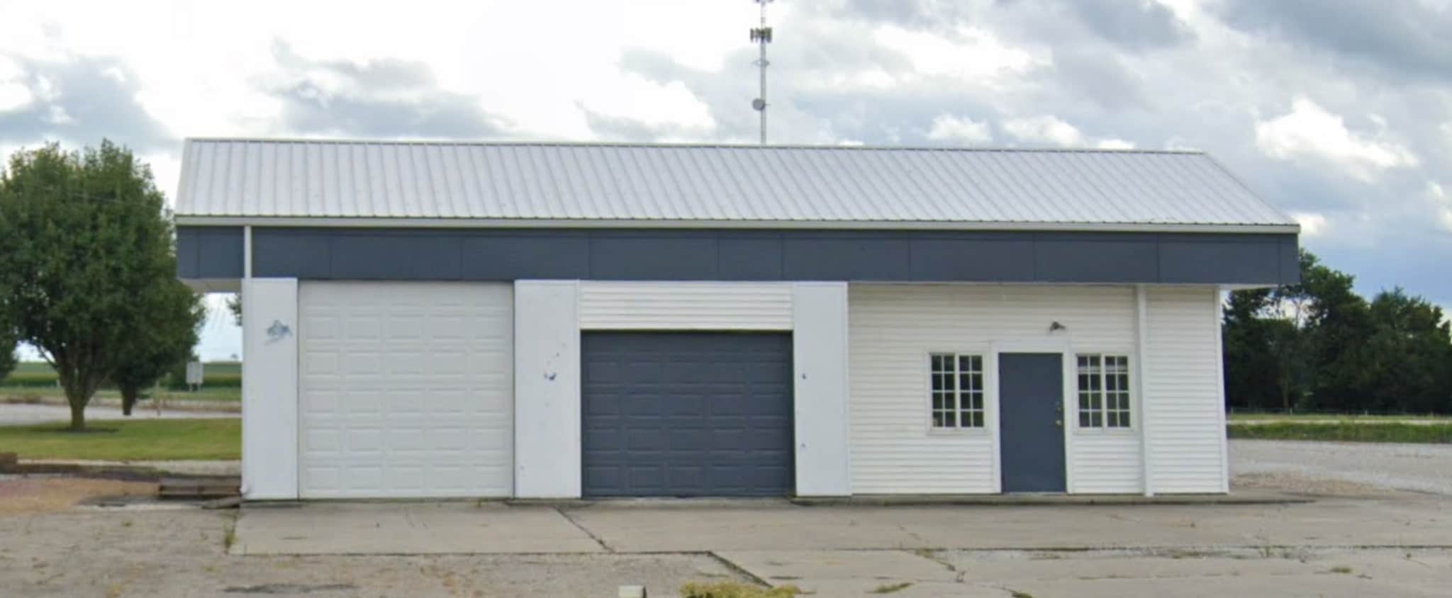 4485 IN-244 Rd, Shelbyville, IN à louer Photo principale– Image 1 sur 5