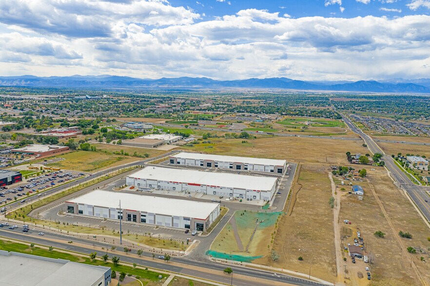 300 E 128th Ave, Thornton, CO à vendre - Photo de l’immeuble – Image 3 sur 6