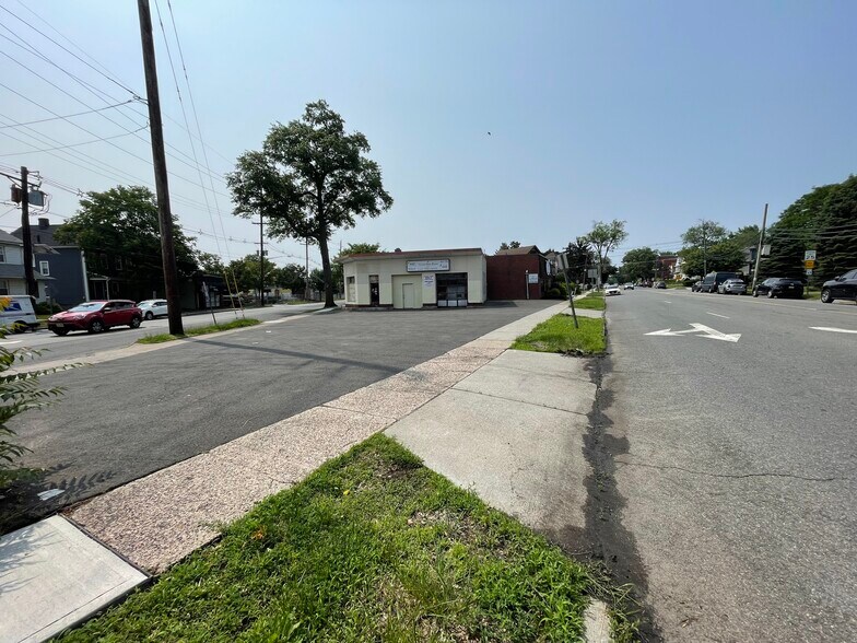 755 Main St, Hackensack, NJ à vendre - Photo de l’immeuble – Image 2 sur 6