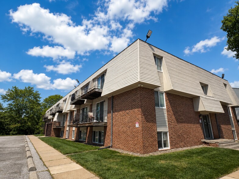 7810 Blondo St, Omaha, NE à vendre - Photo de l’immeuble – Image 3 sur 9