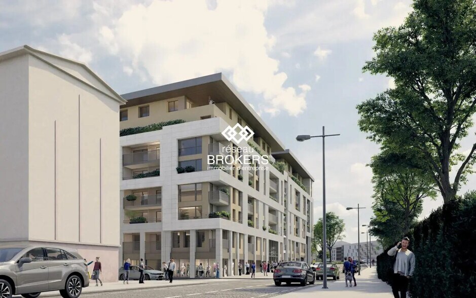 Local commercial dans Thonon-les-Bains à vendre - Photo de l’immeuble – Image 1 sur 4