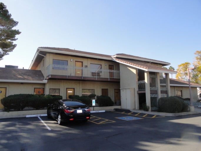 5229 N 7th Ave, Phoenix, AZ à louer - Photo principale – Image 1 sur 9