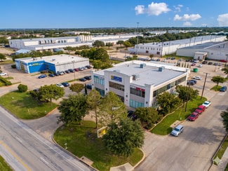 Plus de détails pour 808 W Interstate Highway 20, Arlington, TX - Bureau à vendre