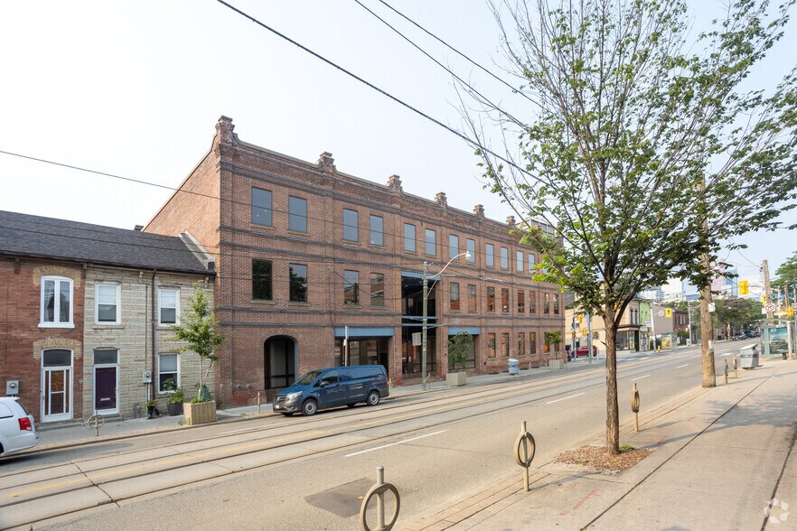 489 Queen St E, Toronto, ON à louer - Photo de l’immeuble – Image 3 sur 4