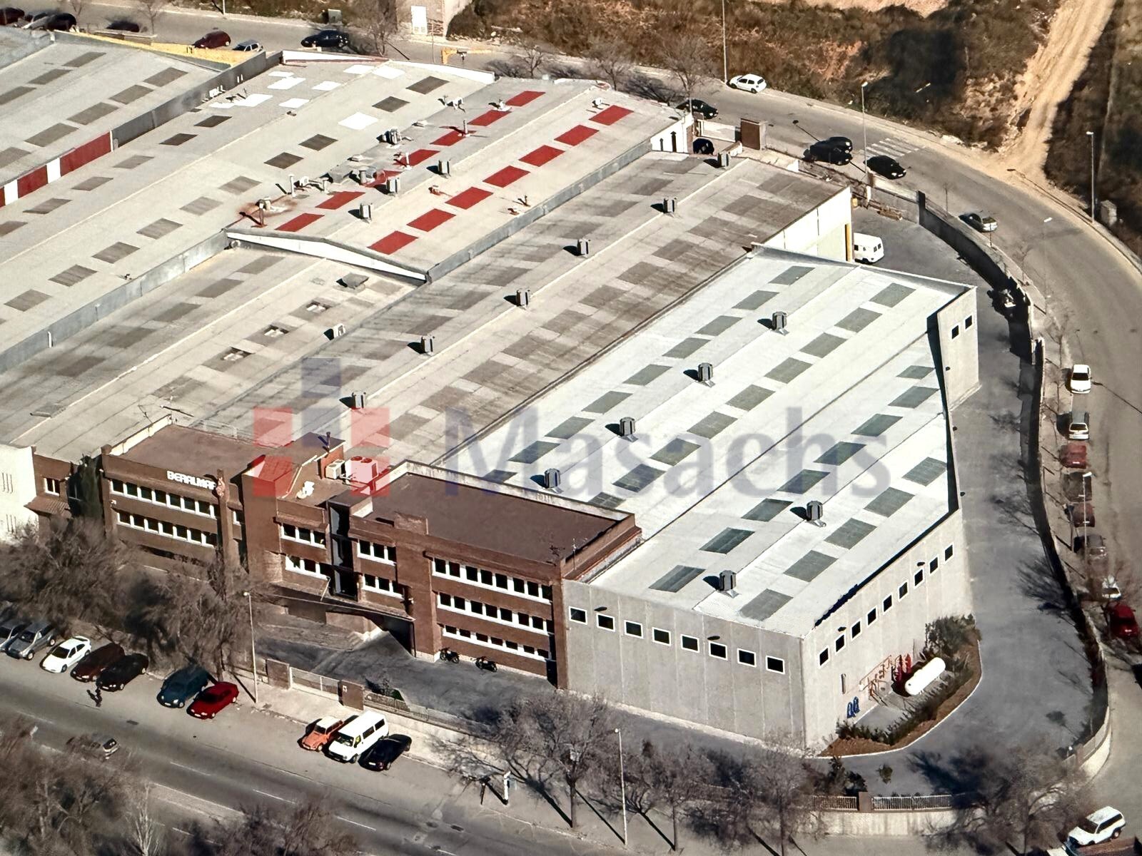 Industriel/Logistique dans Terrassa, Barcelona à vendre Photo de l’immeuble– Image 1 sur 18