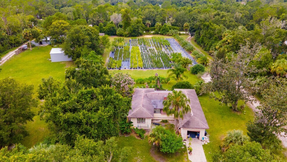651 Ingham Rd, New Smyrna Beach, FL à vendre - Photo de l’immeuble – Image 2 sur 6
