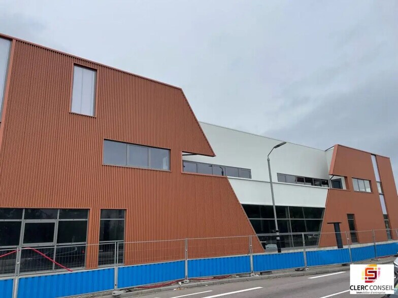 Local d'activités dans Le Havre à vendre - Photo de l’immeuble – Image 3 sur 4