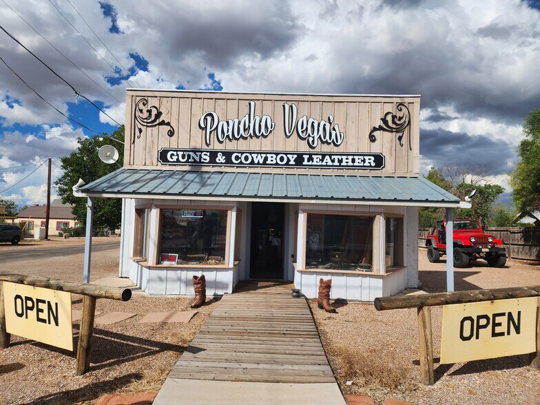 302 E Fremont St, Tombstone, AZ à vendre - Photo principale – Image 1 sur 22