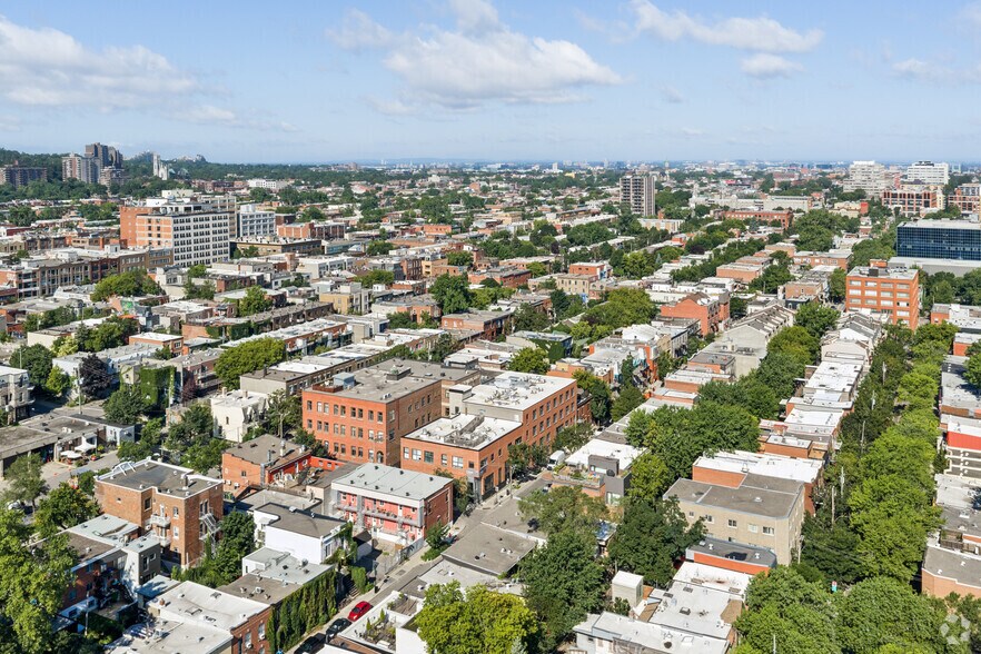 4350 Av De L'hôtel-De-Ville, Montréal, QC à louer - Autre – Image 3 sur 3