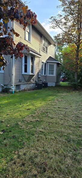 171 Niagara Falls Blvd, Amherst, NY à vendre - Photo de l’immeuble – Image 2 sur 6