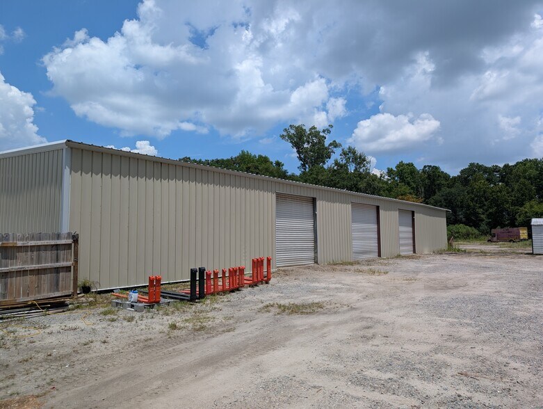 810 Talmadge Ave, Garden City, GA à louer - Photo de l’immeuble – Image 2 sur 9
