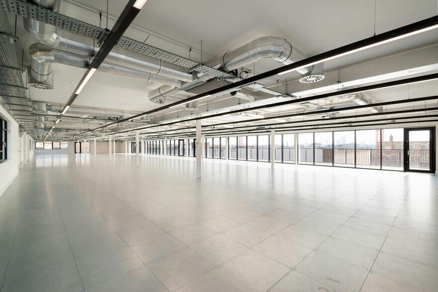 100 Brewery Rd, Londres à louer - Photo de l’immeuble – Image 3 sur 16