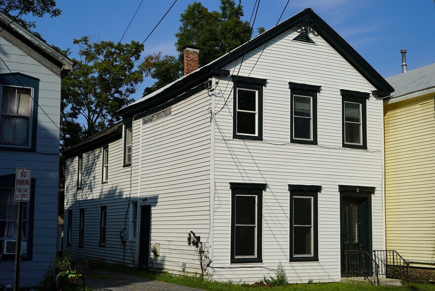 255 Main St, Delhi, NY à vendre - Photo de l’immeuble – Image 2 sur 7