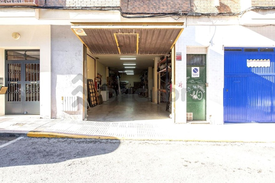 View Photo