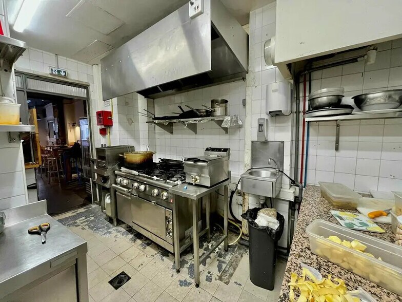 Local commercial dans Nice à vendre - Photo de l’immeuble – Image 3 sur 4