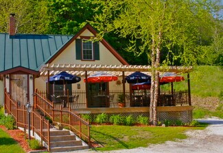 Plus de détails pour 52 Upper Rd, Bridgewater Corners, VT - Hôtellerie à vendre