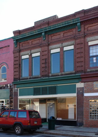 Plus de détails pour 109 S Raiford St, Selma, NC - Local commercial à louer